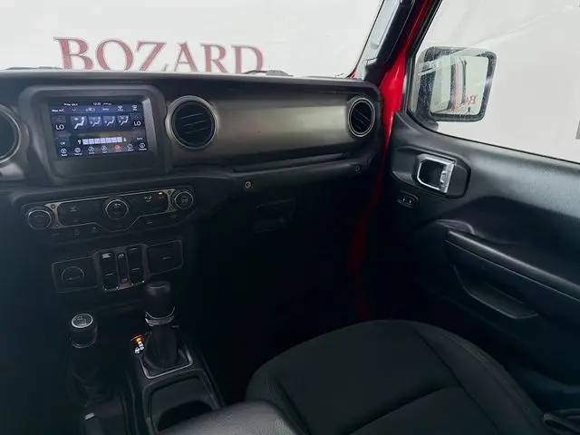 2020 Jeep Gladiator - $19,000