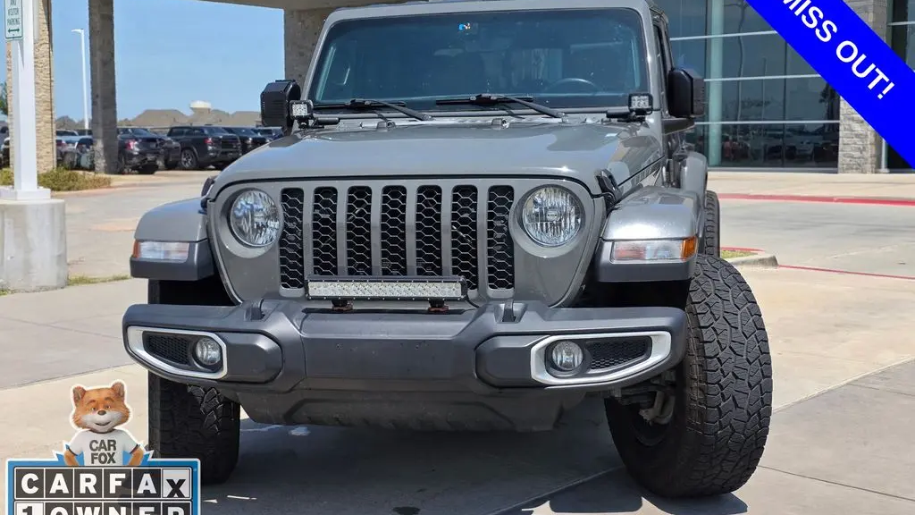 2021 Jeep Gladiator Freedom