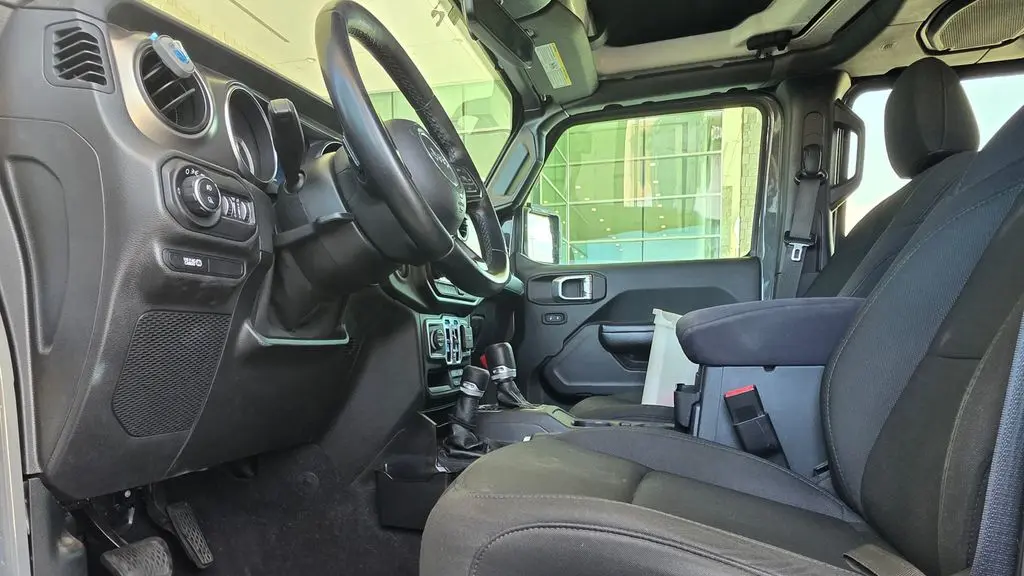 2021 Jeep Gladiator Freedom