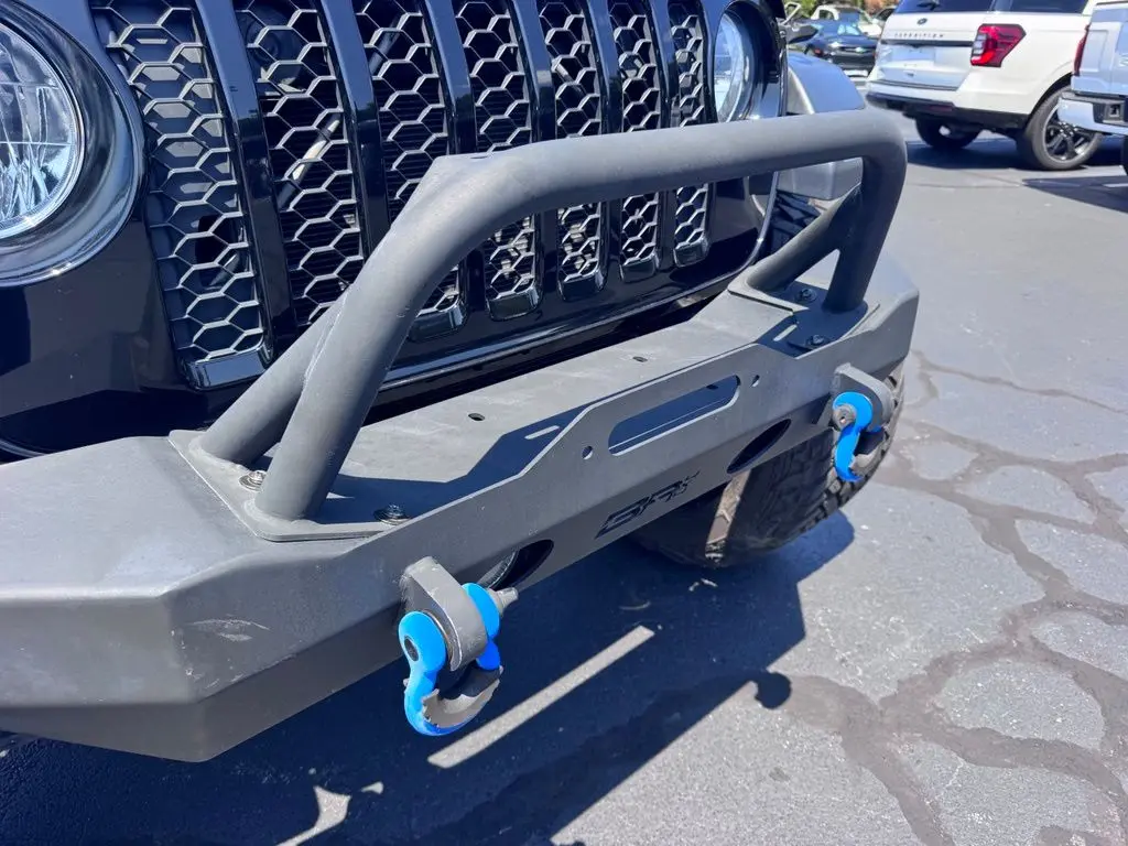 2020 Jeep Gladiator - $26,890