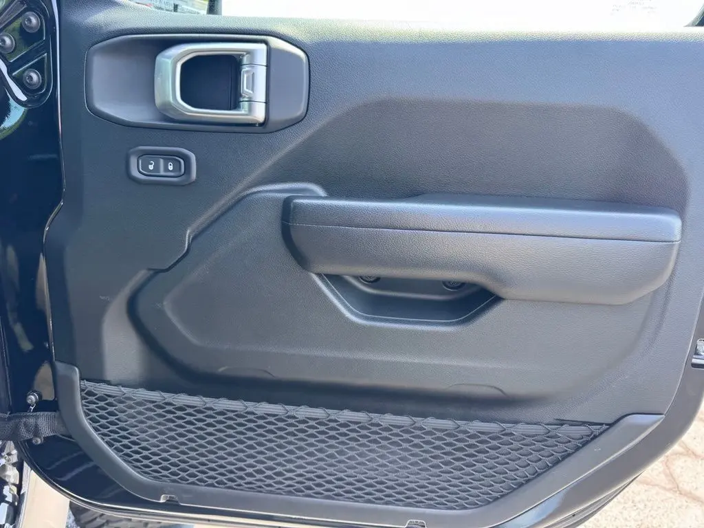 2020 Jeep Gladiator - $26,890
