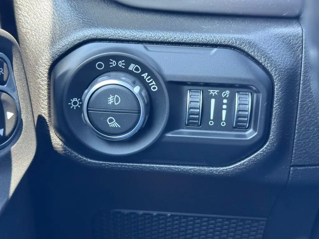 2020 Jeep Gladiator - $26,890