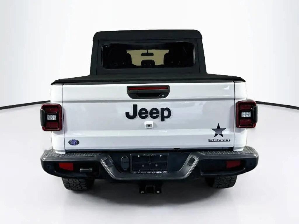 2020 Jeep Gladiator - $25,477