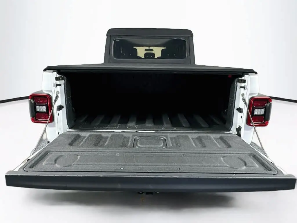 2020 Jeep Gladiator - $25,477