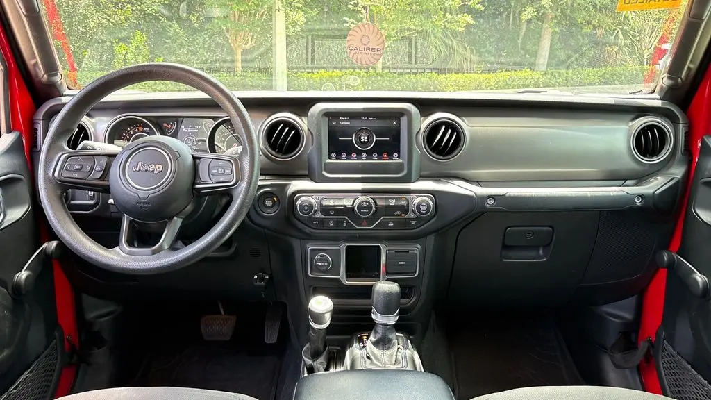 2023 Jeep Gladiator Sport