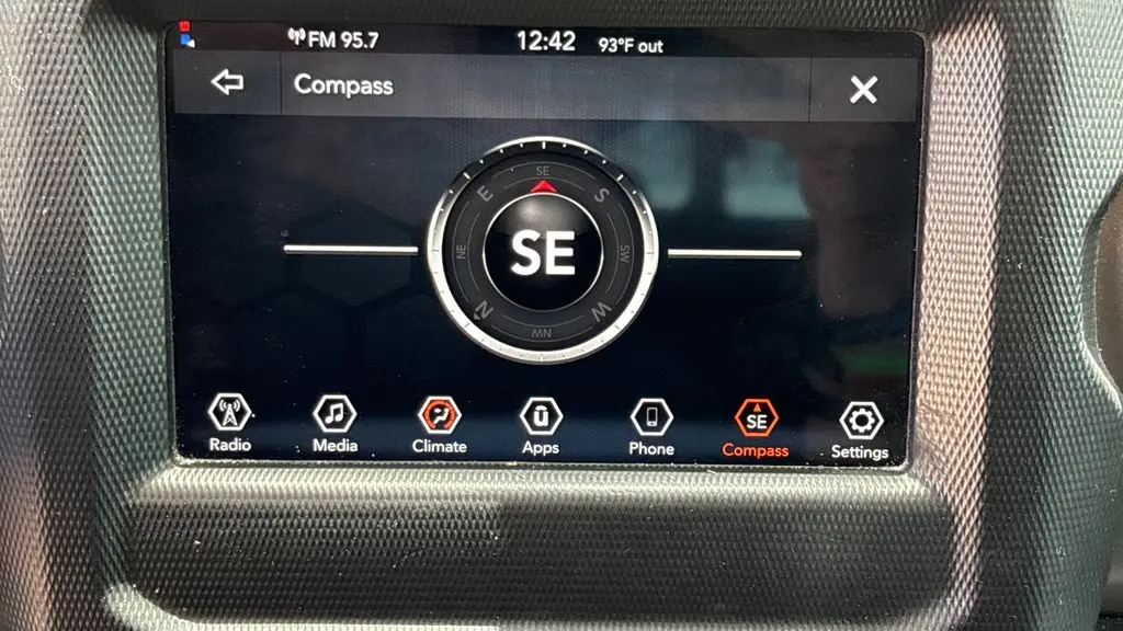 2023 Jeep Gladiator Sport