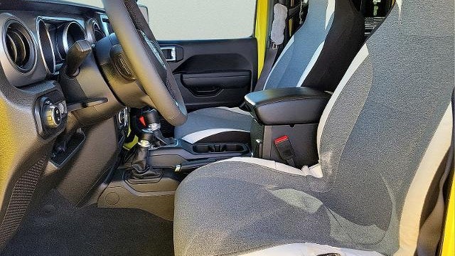 2023 Jeep Gladiator Willys Sport