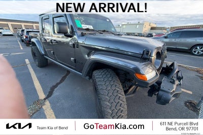 2023 Jeep Gladiator 4X4 Willys Sport 4DR Crew Cab 5.0 FT. SB