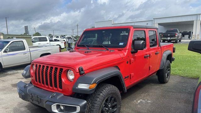 2023 Jeep Gladiator Willys Sport