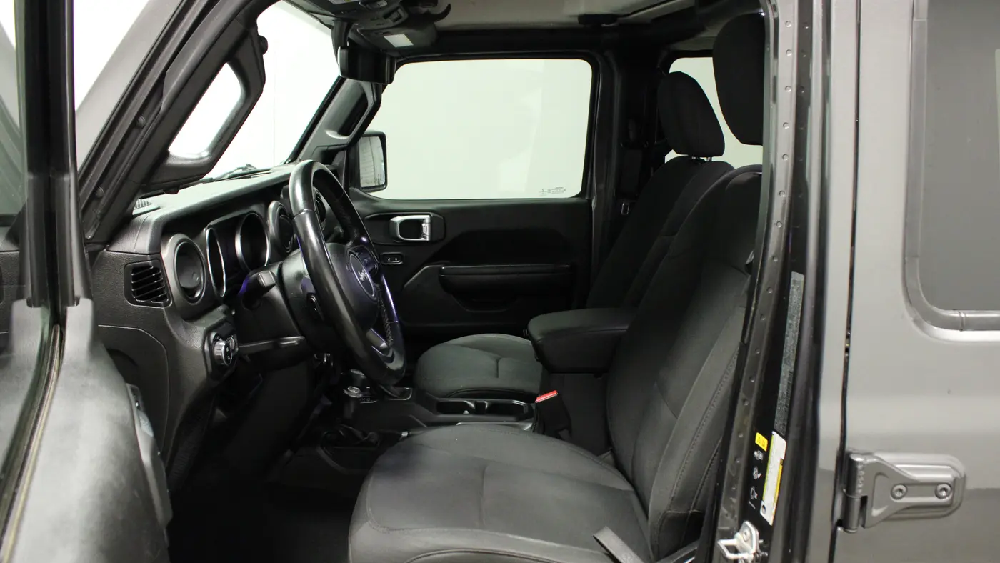 2022 Jeep Gladiator Sport