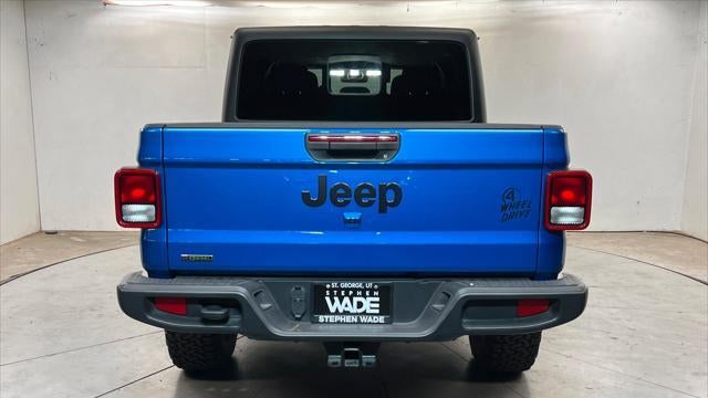 2022 Jeep Gladiator Willys