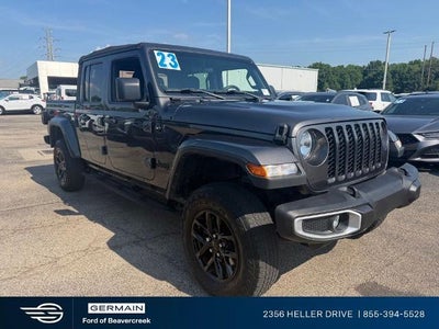Photo of a 2023 Jeep Gladiator 4X4 Willys Sport 4DR Crew Cab 5.0 FT. SB for sale