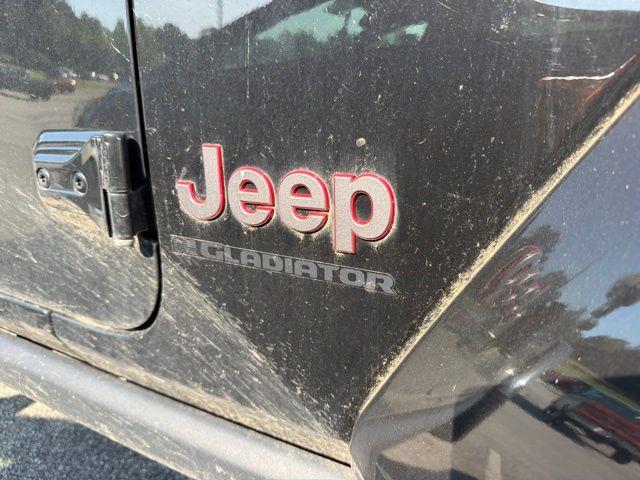 2023 Jeep Gladiator - $38,660