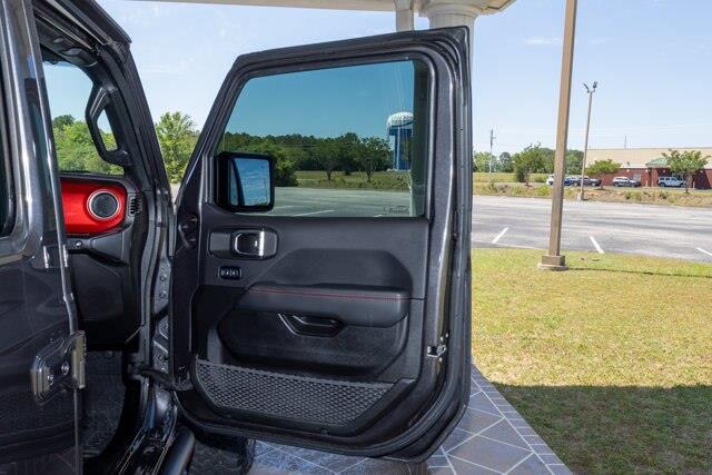 2023 Jeep Gladiator - $44,995