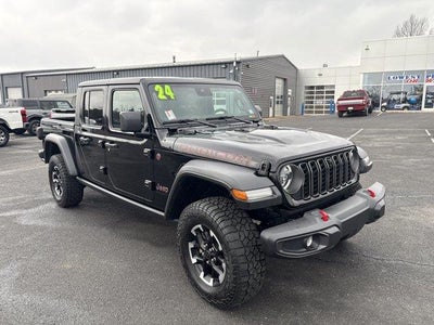 2024 Jeep Gladiator 4X4 Rubicon 4DR Crew Cab 5.0 FT. SB