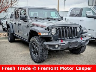 2023 Jeep Gladiator with Sting-Gray Clearcoat Exterior