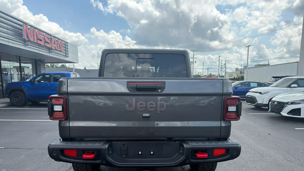 2024 Jeep Gladiator Rubicon X