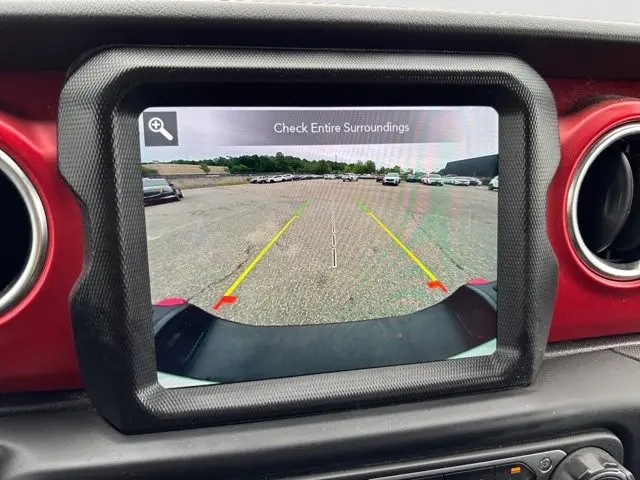 2021 Jeep Gladiator - $36,995