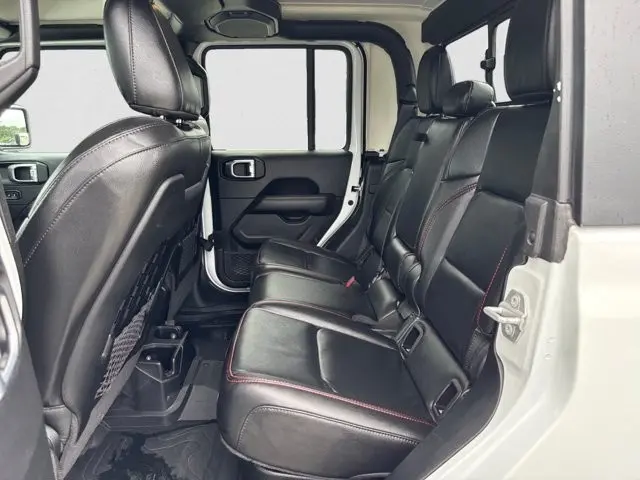 2021 Jeep Gladiator - $36,995
