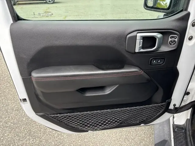 2021 Jeep Gladiator - $36,995
