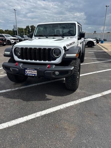 2024 Jeep Gladiator - $42,597