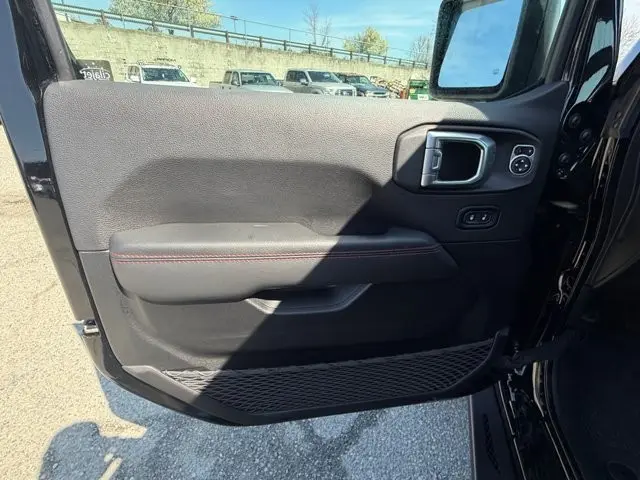 2023 Jeep Gladiator - $39,995