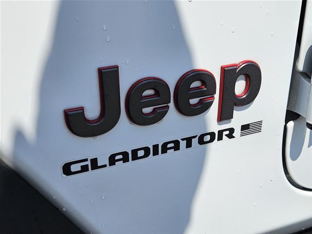 2024 Jeep Gladiator