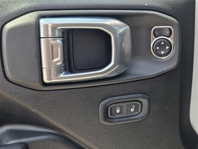 2024 Jeep Gladiator