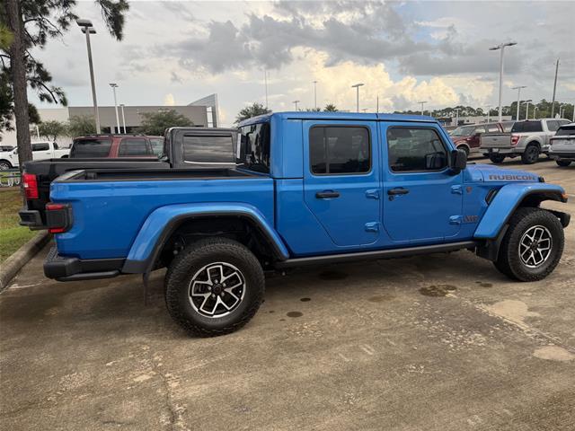 2024 Jeep Gladiator - $39,806