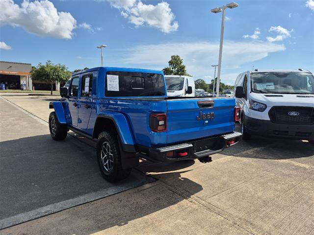 2024 Jeep Gladiator - $39,806