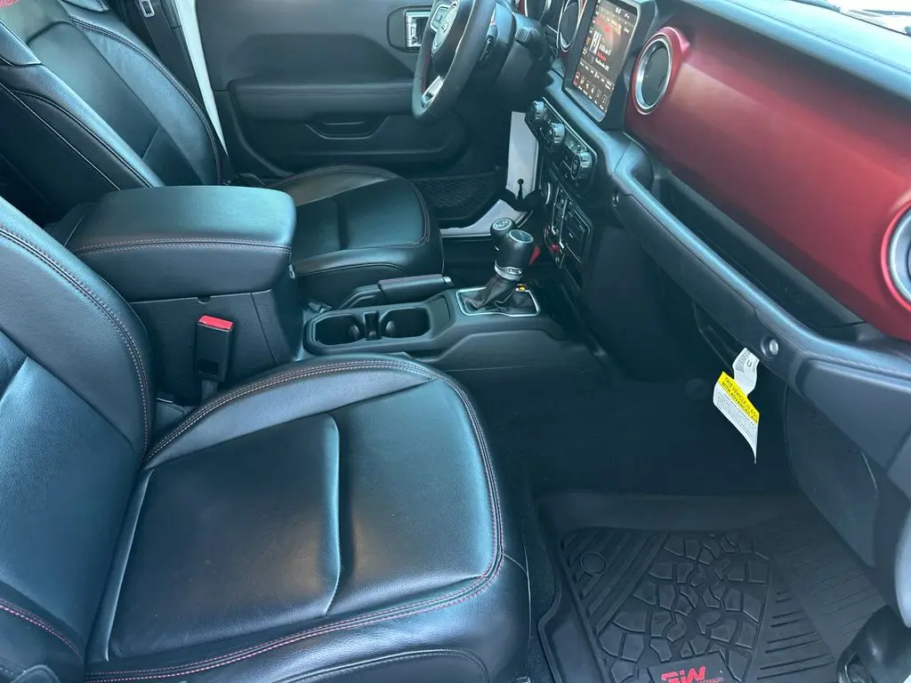 2023 Jeep Gladiator - $39,722