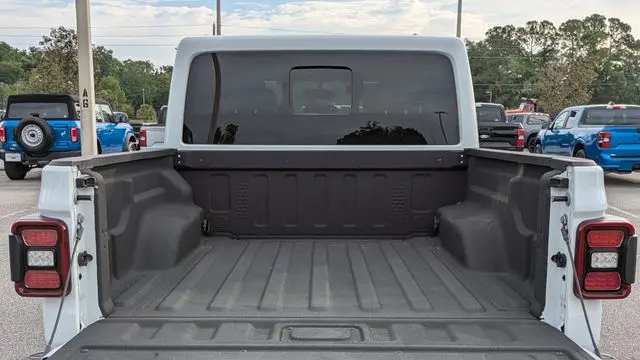 2023 Jeep Gladiator Rubicon FarOut