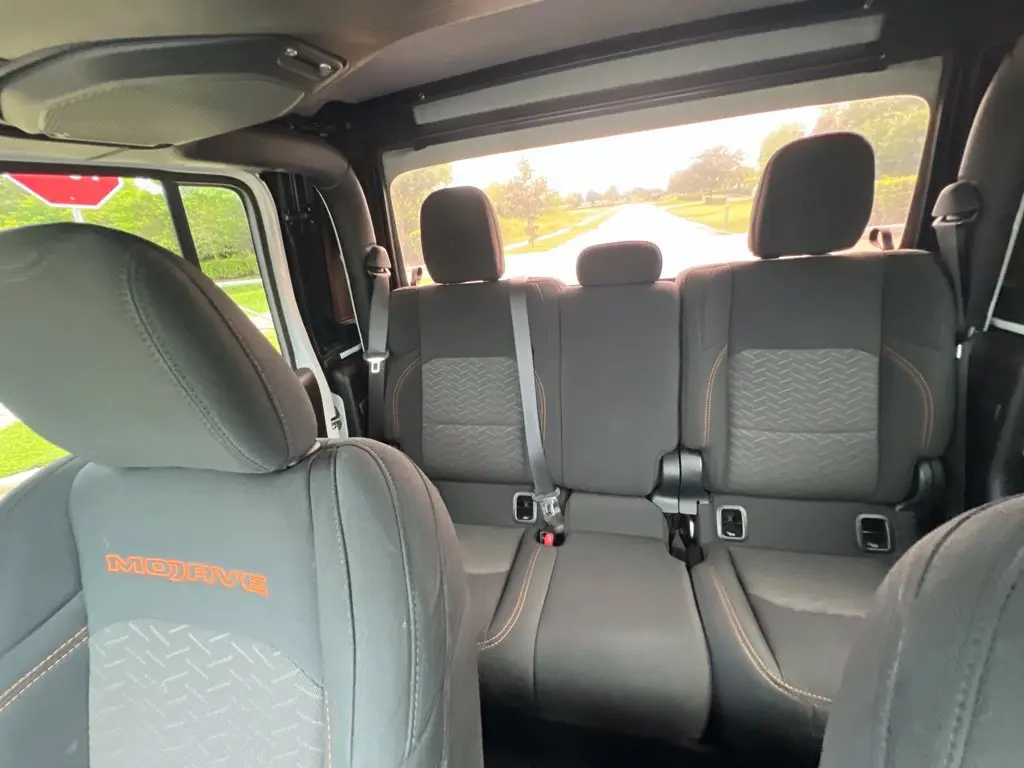 2022 Jeep Gladiator - $32,217