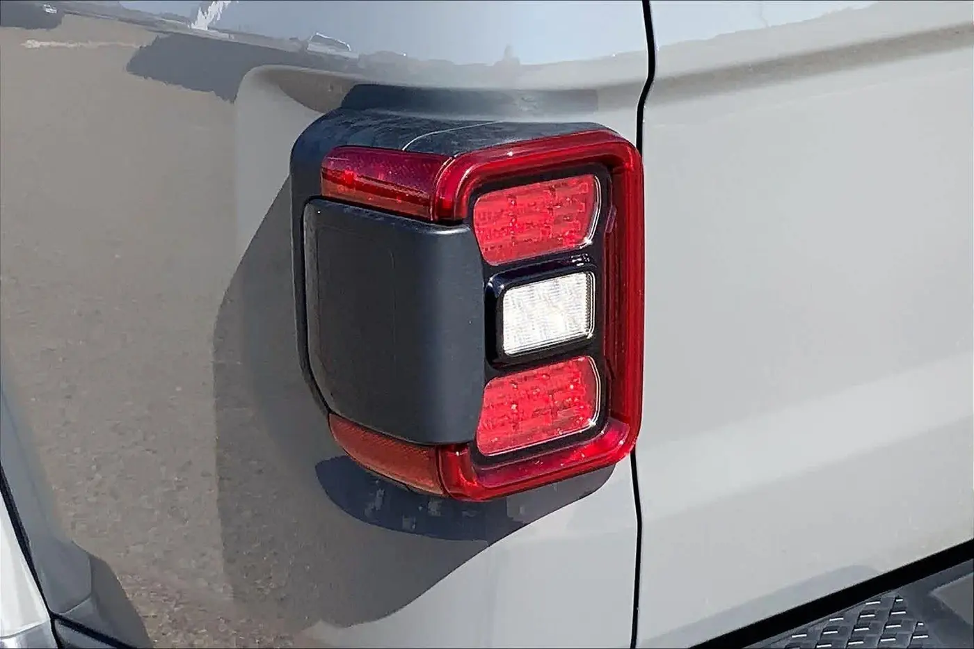 2023 Jeep Gladiator - $37,620