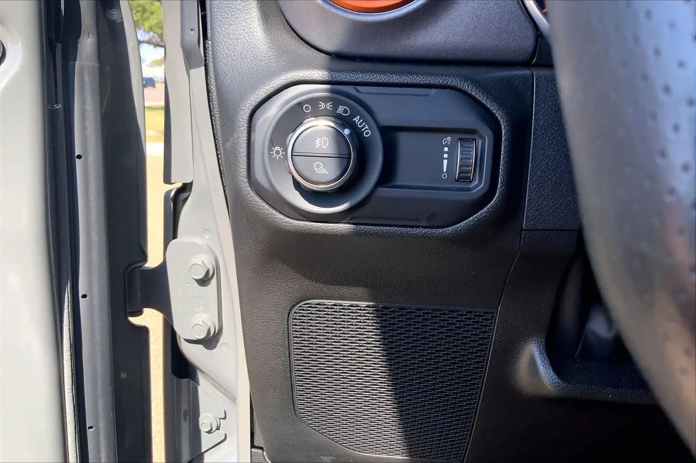2023 Jeep Gladiator - $37,620