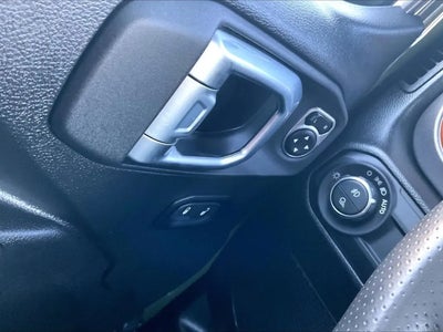 Photo of a 2023 Jeep Gladiator 4X4 Mojave 4DR Crew Cab 5.0 FT. SB for sale