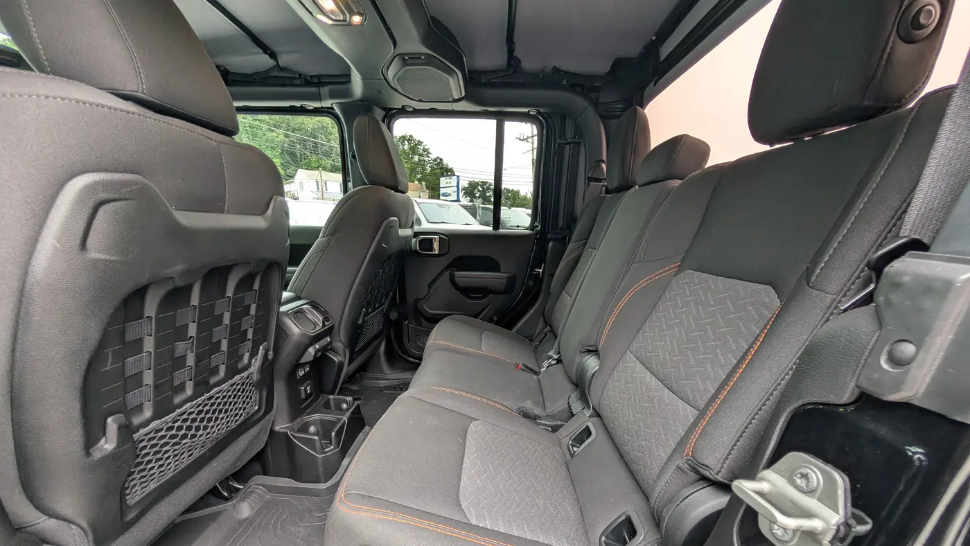2023 Jeep Gladiator Mojave