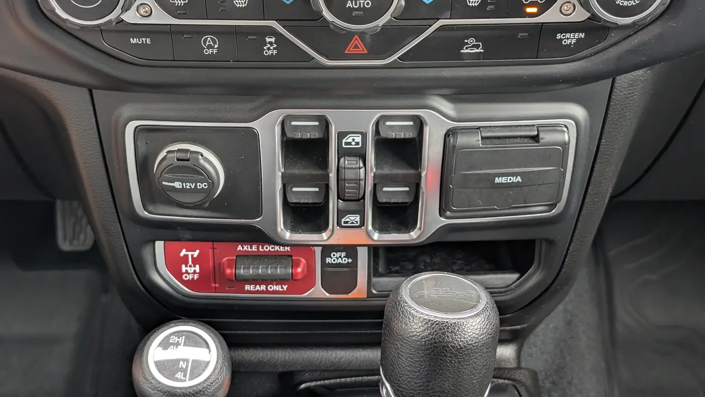 2023 Jeep Gladiator Mojave