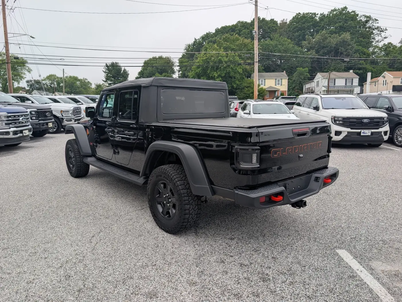 2023 Jeep Gladiator - $37,500