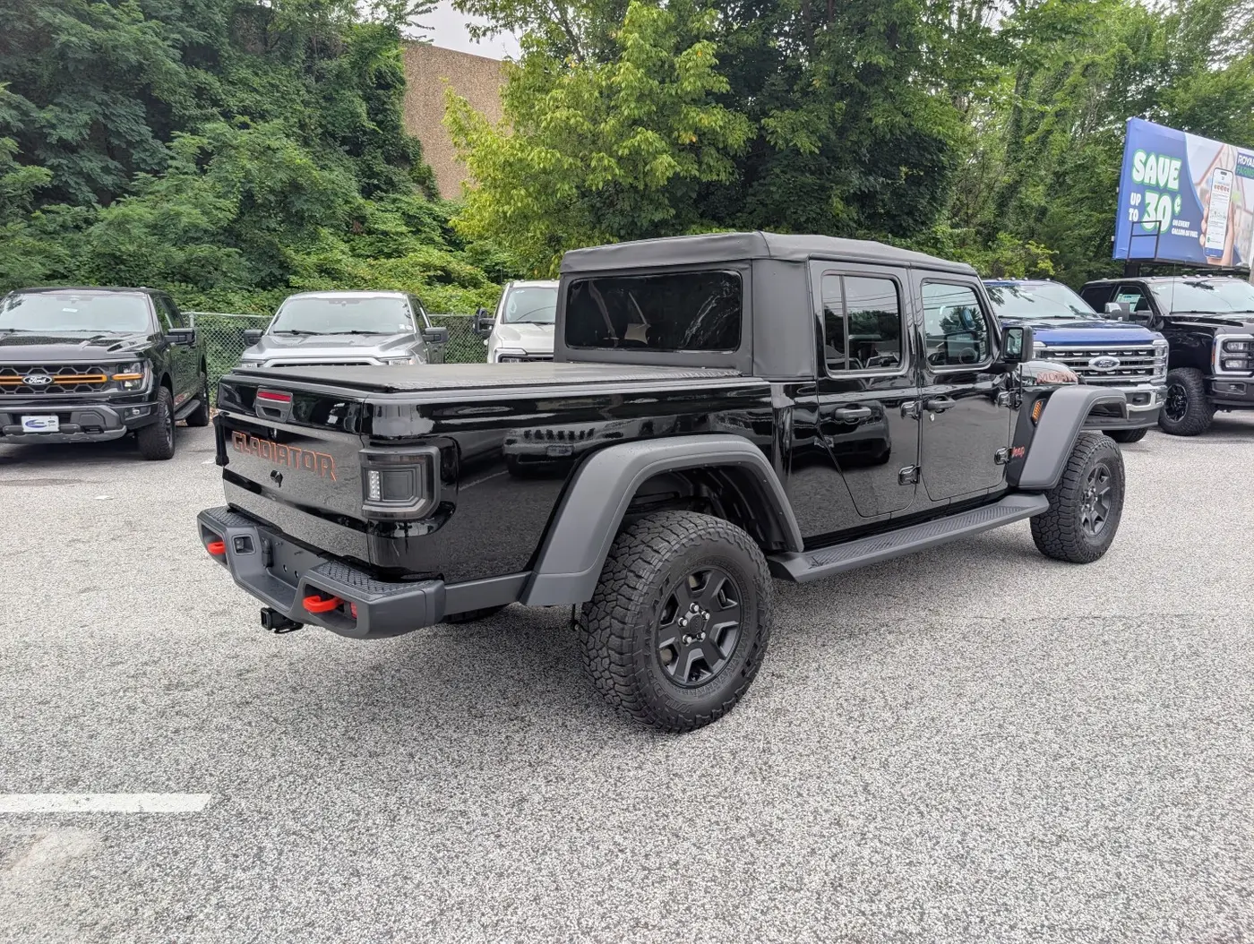 2023 Jeep Gladiator - $37,500