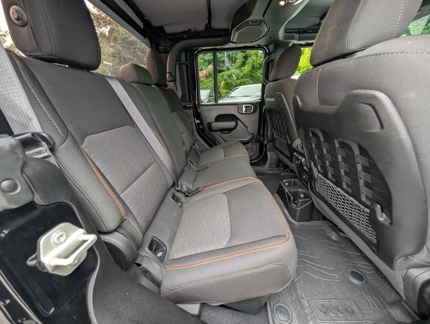 2023 Jeep Gladiator - $37,500
