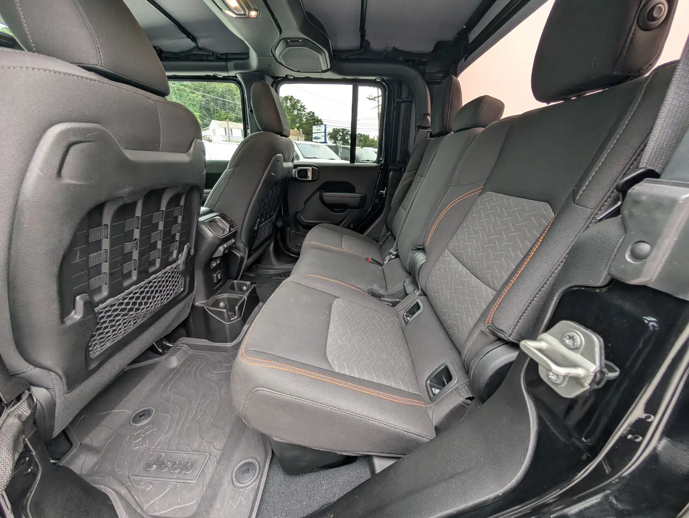 2023 Jeep Gladiator - $37,500