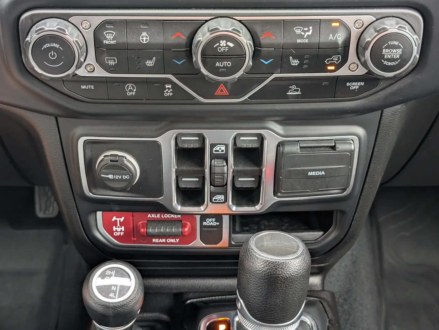 2023 Jeep Gladiator - $37,500