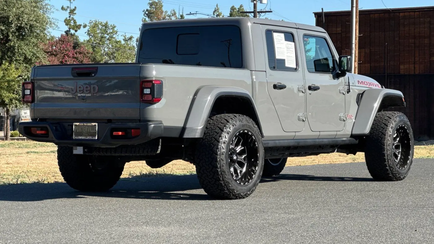 2021 Jeep Gladiator Mojave