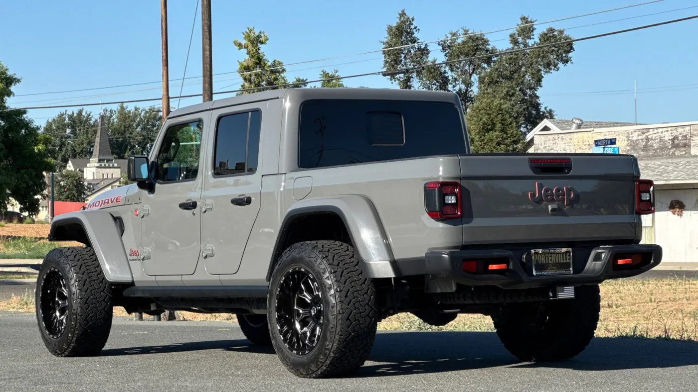 2021 Jeep Gladiator Mojave