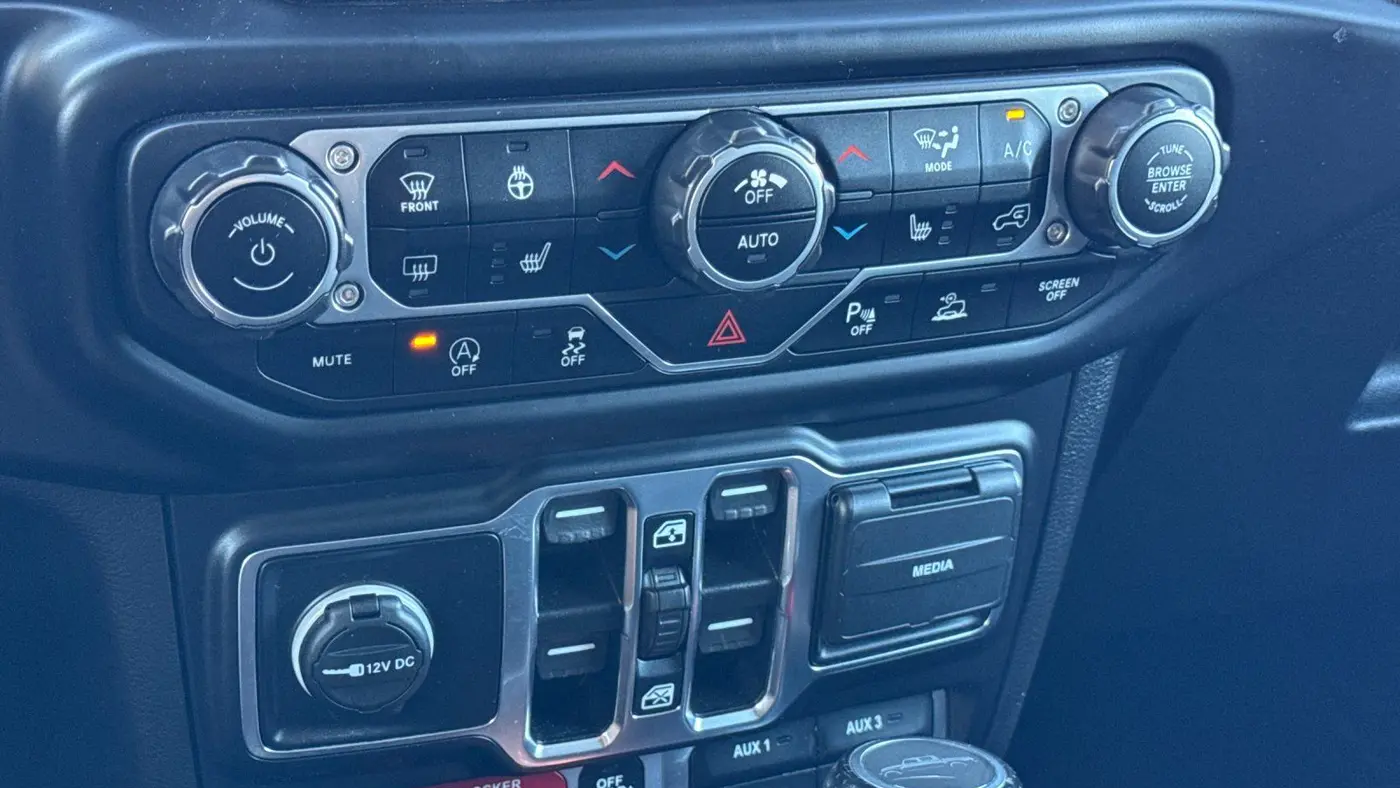 2021 Jeep Gladiator Mojave
