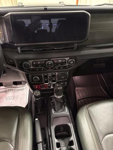2024 Jeep Gladiator