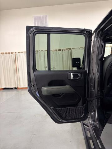 2024 Jeep Gladiator