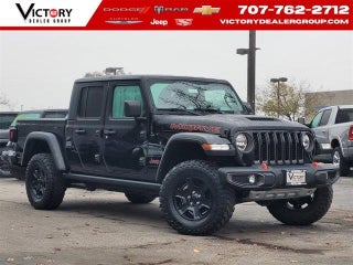 2022 Jeep Gladiator with Black Clearcoat Exterior