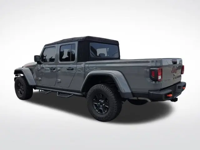 2023 Jeep Gladiator - $37,991